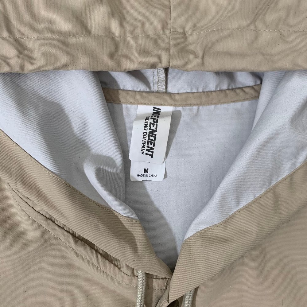 Logic Jacket - Picture 3 of 3